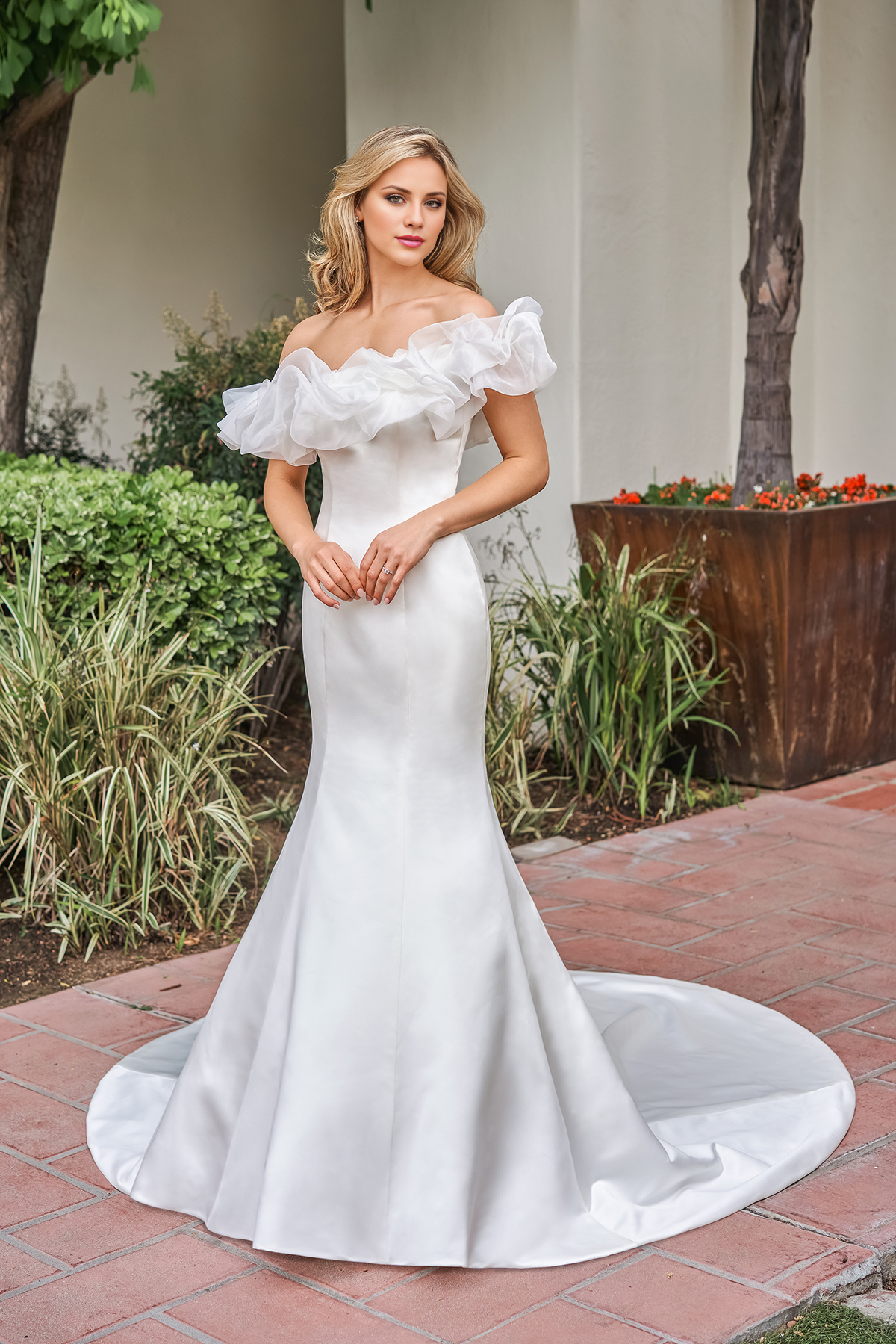 Mermaid Satin Asymmetric Floor-Length Wedding Dress - Chloe Dress