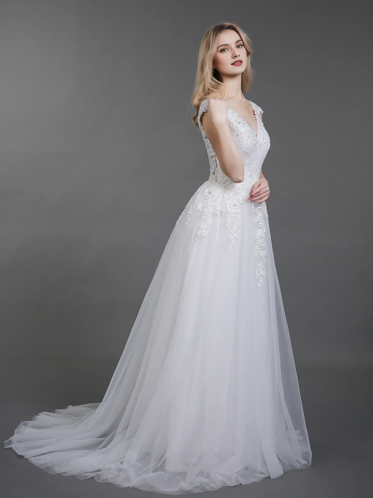 Sleeveless Backless Wedding Dress - Chloe Dress