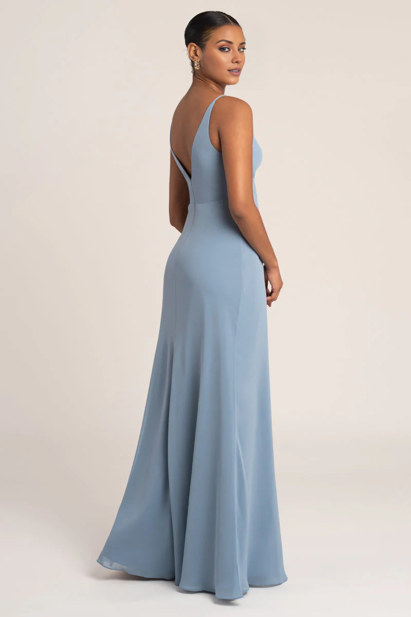 V-Neck Sleeveless Backless Floor-Length Prom Dress - Chloe Dress