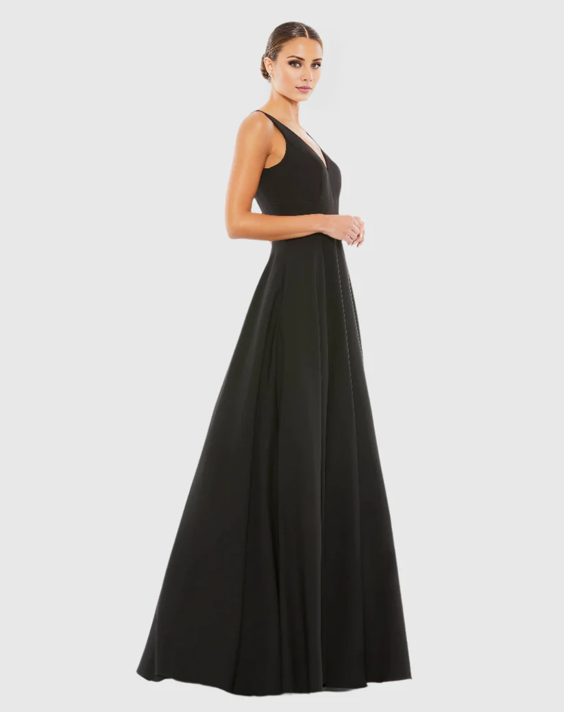 Black A-Line V-Neck Sleeveless Floor-Length Evening Dress - Chloe Dress