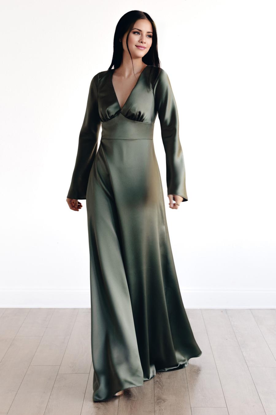 V-Neck Long Sleeve Backless Floor-Length Evening Dress - Chloe Dress