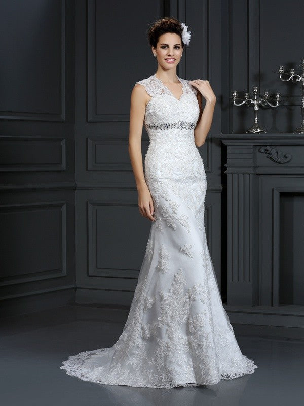 Sheath V-Neck Lace Sleeveless Wedding Dress - Chloe Dress