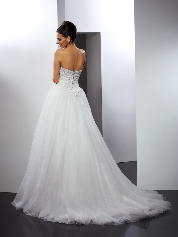 A-Line Sweetheart Sleeveless Applique Wedding Dress - Chloe Dress
