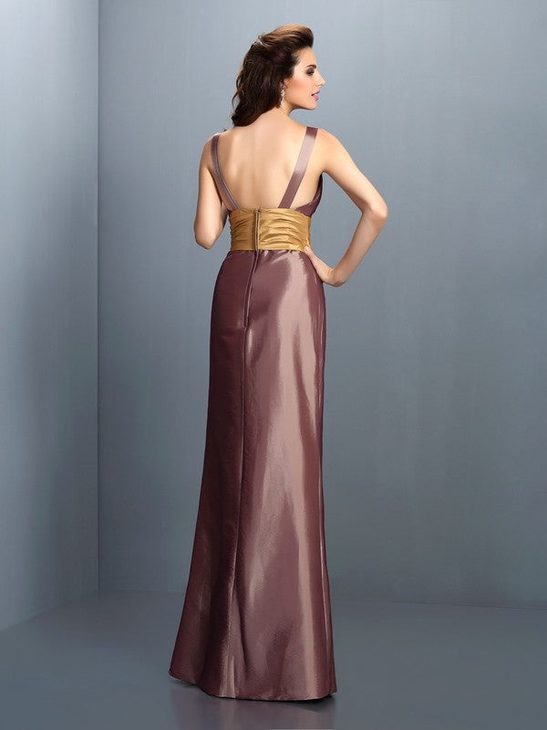 Sheath V-Neck Sleeveless Pleated Dress - Chloe Dress
