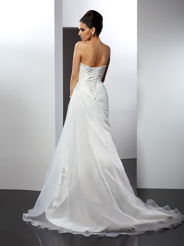 A-Line Sweetheart Organza Sleeveless Applique Wedding Dress - Chloe Dress