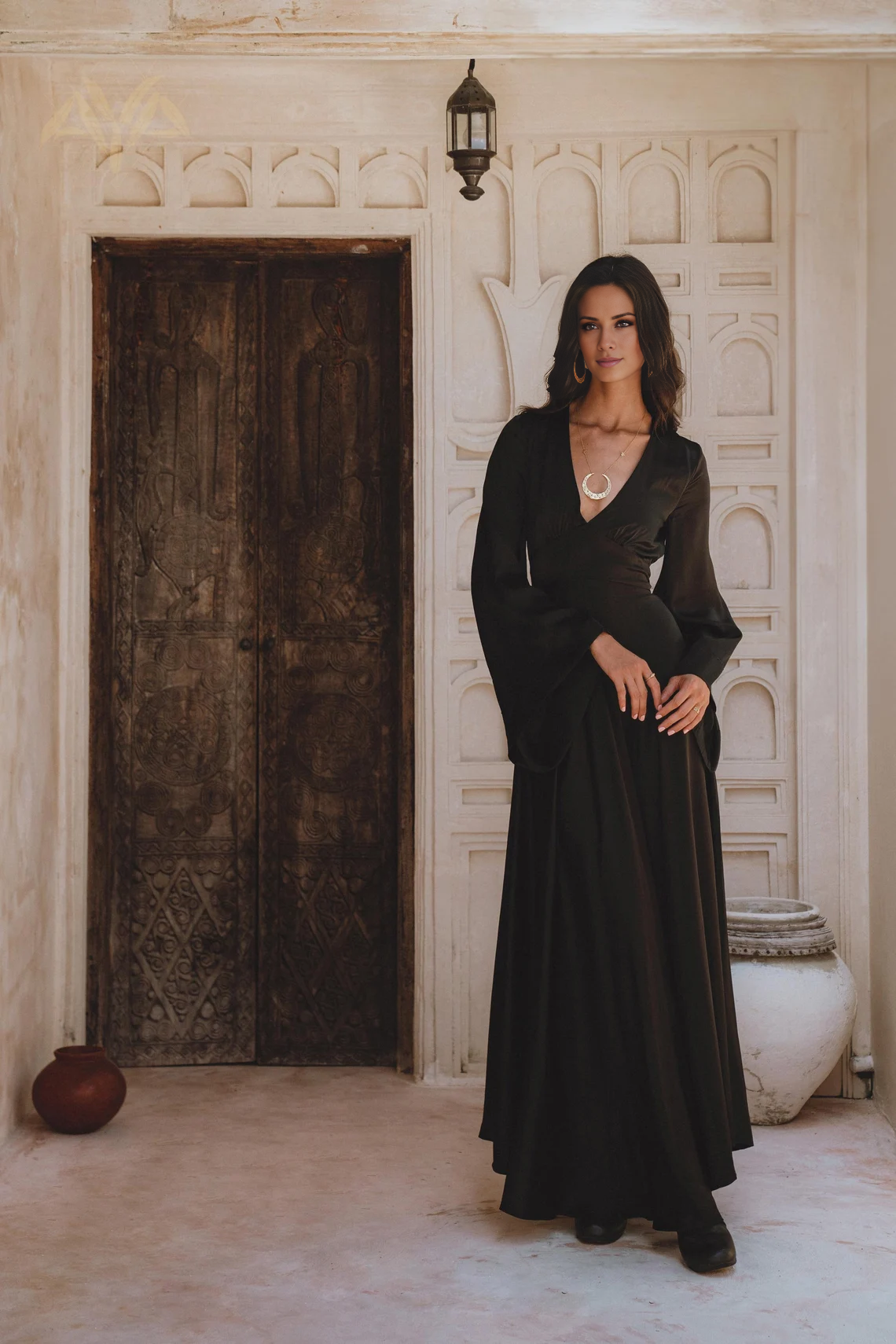 V-Neck Long Sleeve Backless Floor-Length Evening Dress - Chloe Dress