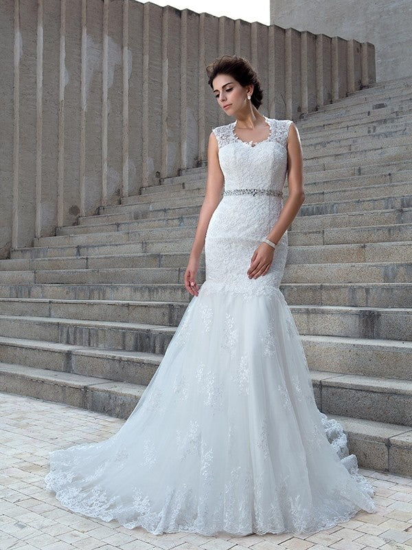 Mermaid V-Neck Lace Sleeveless Applique Wedding Dress - Chloe Dress