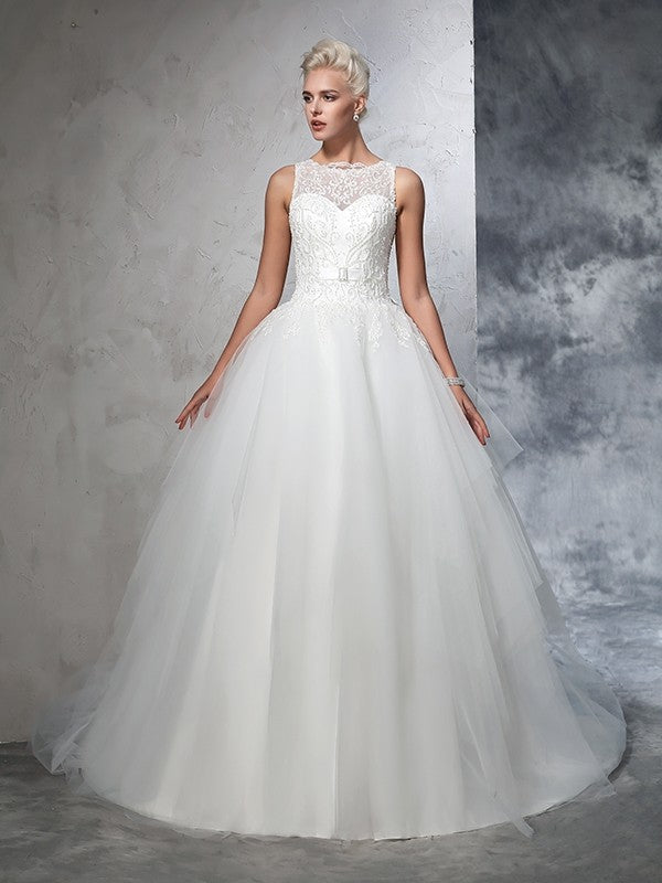 Ball Gown Sleeveless Applique Tea-Length Wedding Gown - Chloe Dress
