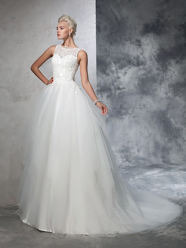 Ball Gown Sleeveless Applique Tea-Length Wedding Gown - Chloe Dress
