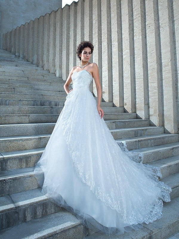 Ball Gown Sweetheart Lace Sleeveless Wedding Gown - Chloe Dress