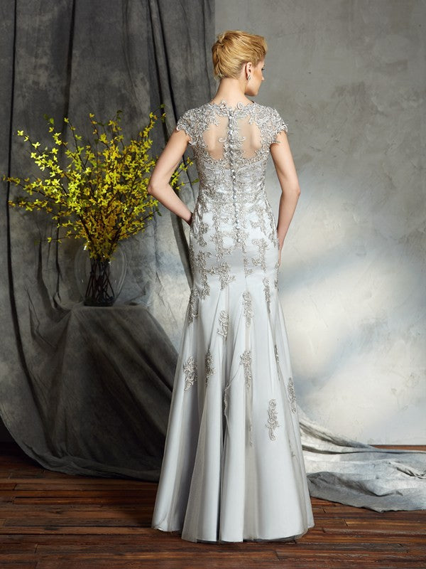 Sheath Sweetheart Satin Sleeveless Applique Dress - Chloe Dress