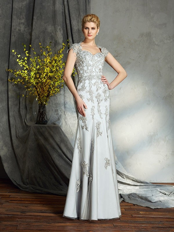 Sheath Sweetheart Satin Sleeveless Applique Dress - Chloe Dress