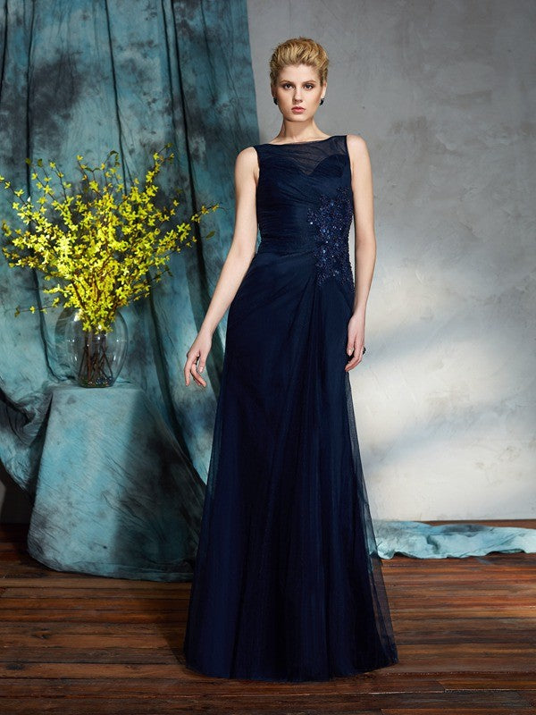 Sheath Sleeveless Applique Tea-Length Dress - Chloe Dress