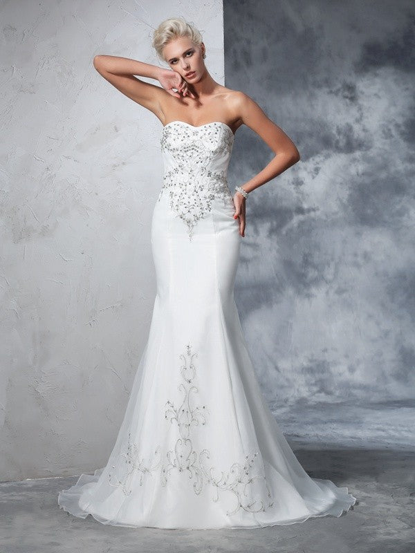 Mermaid Sweetheart Satin Sleeveless Wedding Dress - Chloe Dress