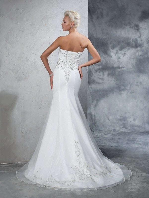Mermaid Sweetheart Satin Sleeveless Wedding Dress - Chloe Dress