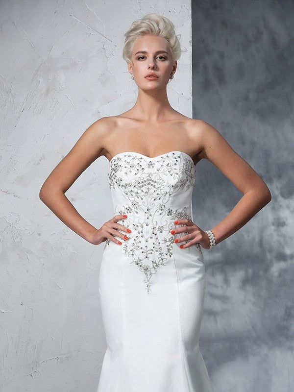 Mermaid Sweetheart Satin Sleeveless Wedding Dress - Chloe Dress