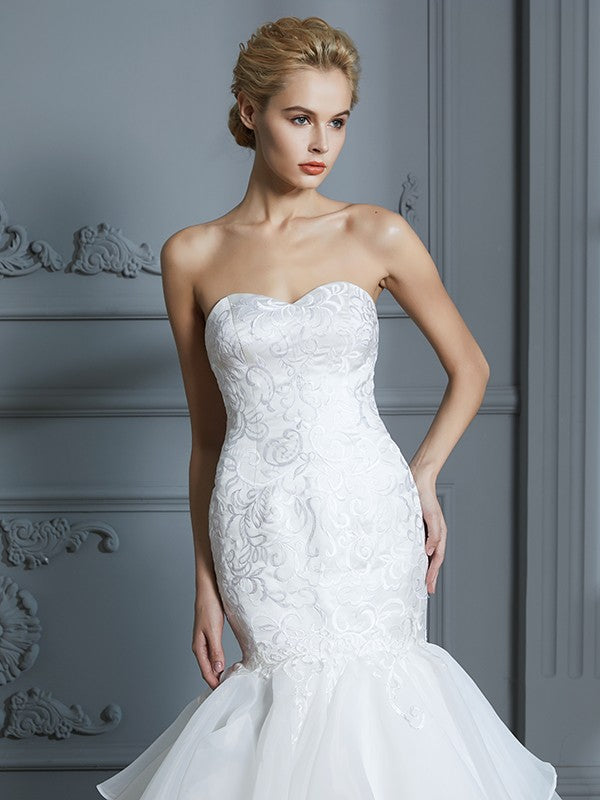 Mermaid Sweetheart Organza Sleeveless Ruffled Wedding Dress - Chloe Dress