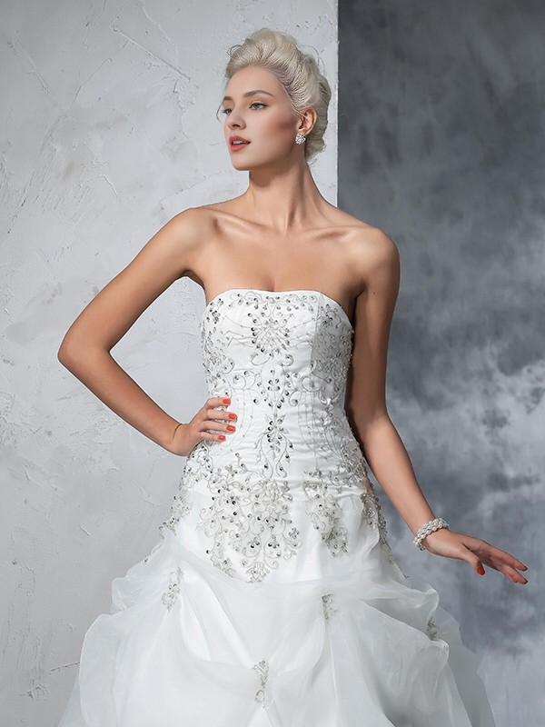 Ball Gown Strapless Organza Sleeveless Beaded Wedding Gown - Chloe Dress