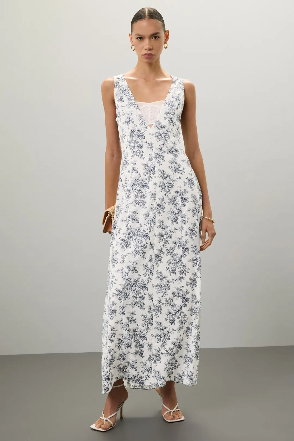 Blue A-Line V-Neck Lace Sleeveless Floor-Length Prom Dress - Chloe Dress