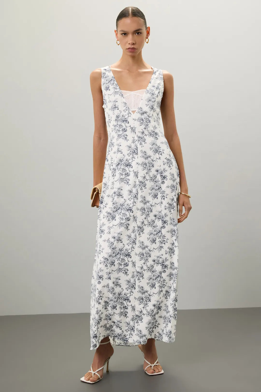Blue A-Line V-Neck Lace Sleeveless Floor-Length Prom Dress - Chloe Dress