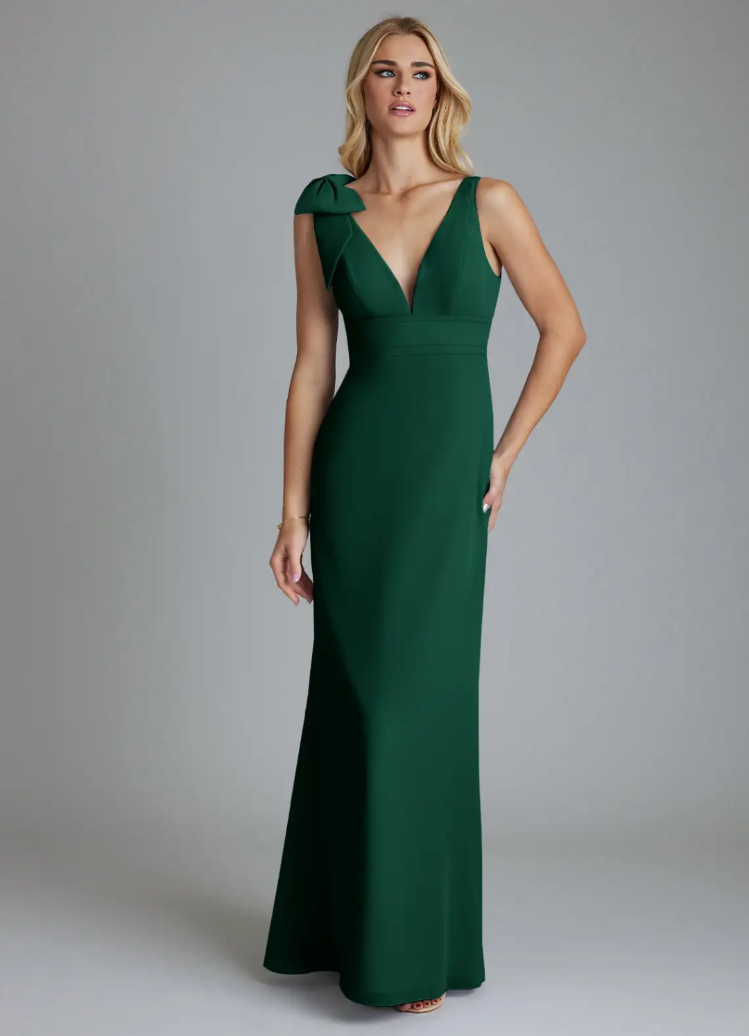 V-Neck Sleeveless Backless Floor-Length Wedding Dress - Chloe Dress