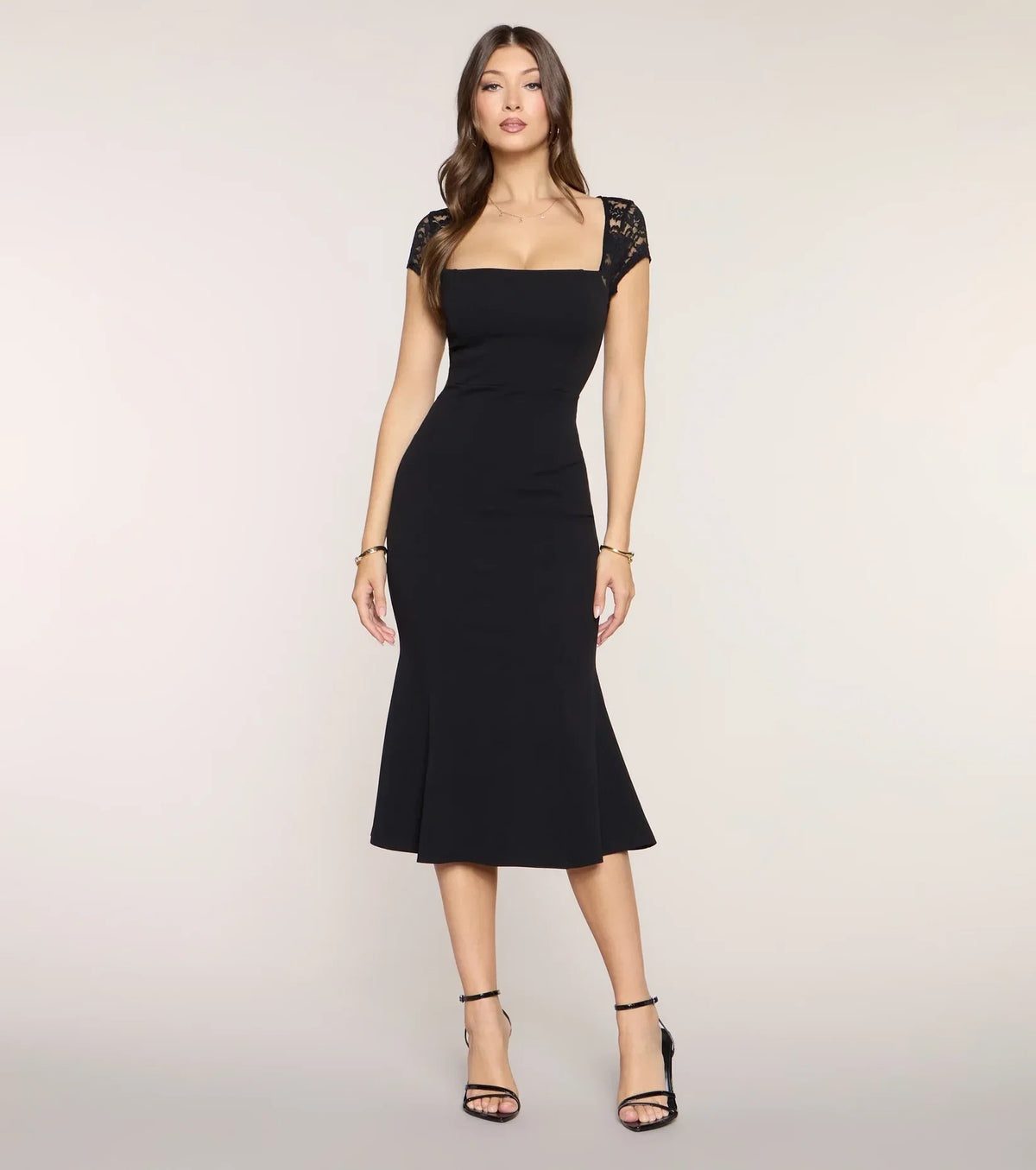 Chic Mermaid Square‑Neck Lace‑Cap‑Sleeve Cutout‑Back Midi Length Prom Dresses