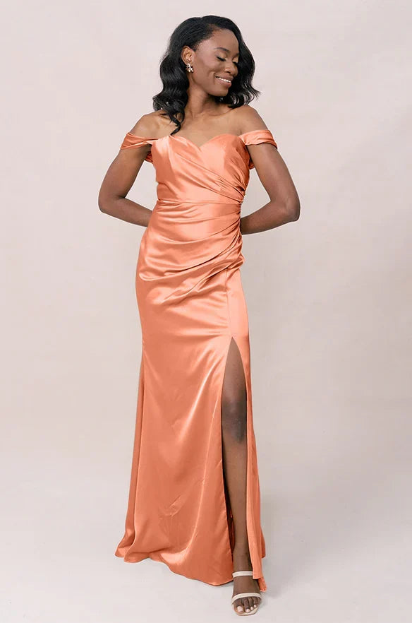 Mermaid Sweetheart High Slit Floor-Length Wedding Dress - Chloe Dress