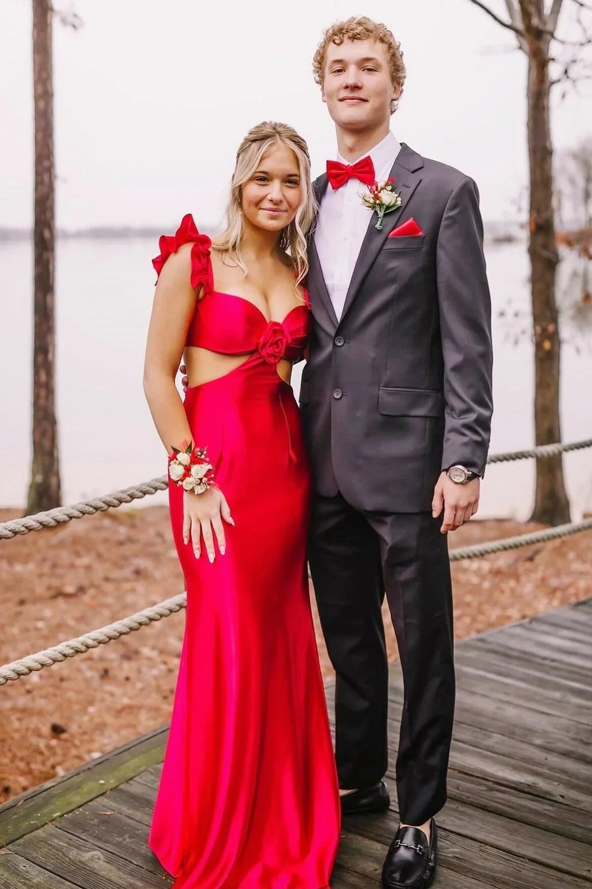 Sweetheart Satin Open Back Ruffled Floor-Length Prom Dress - Chloe Dress