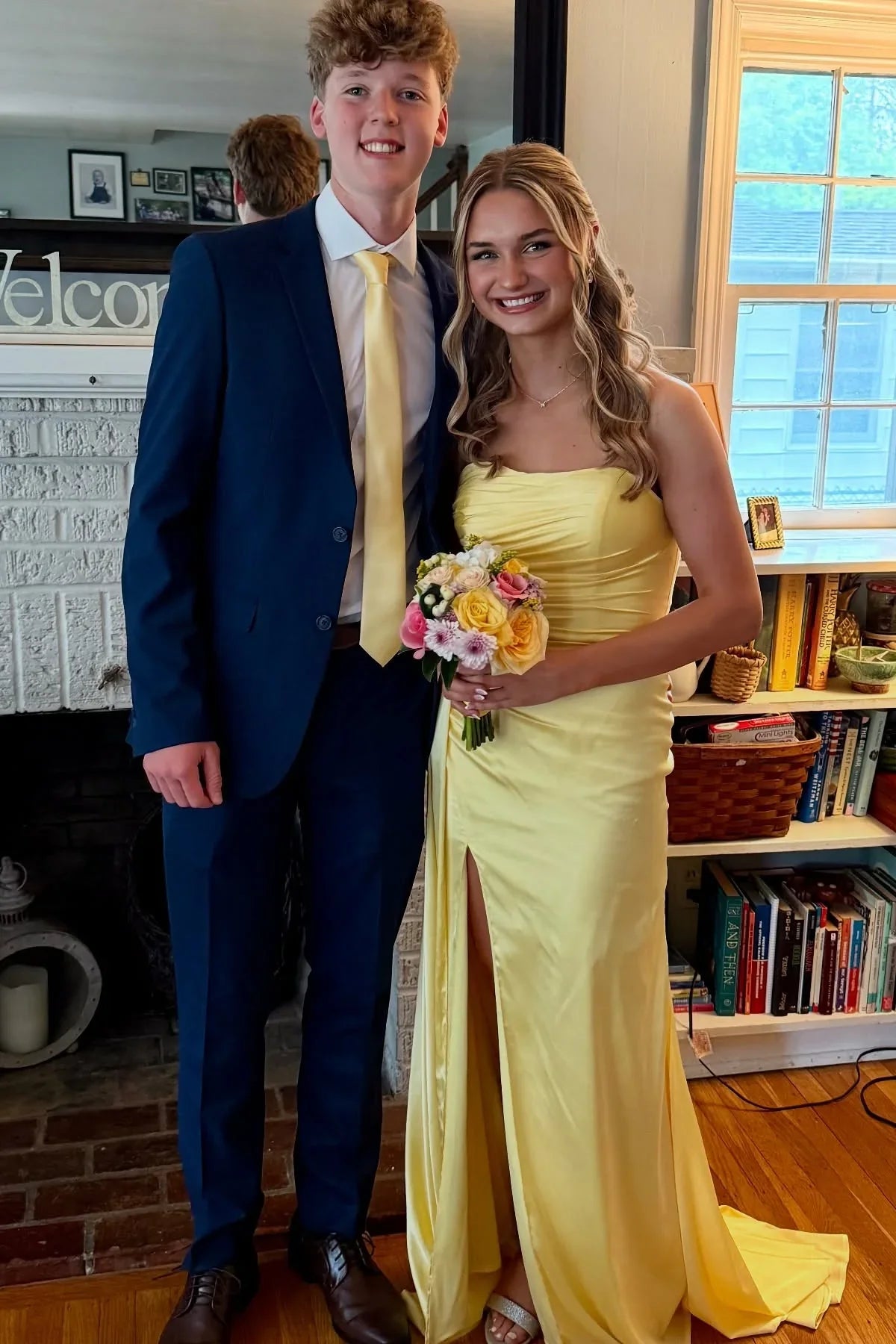 Mermaid Sweetheart Satin High Slit Prom Dress - Chloe Dress