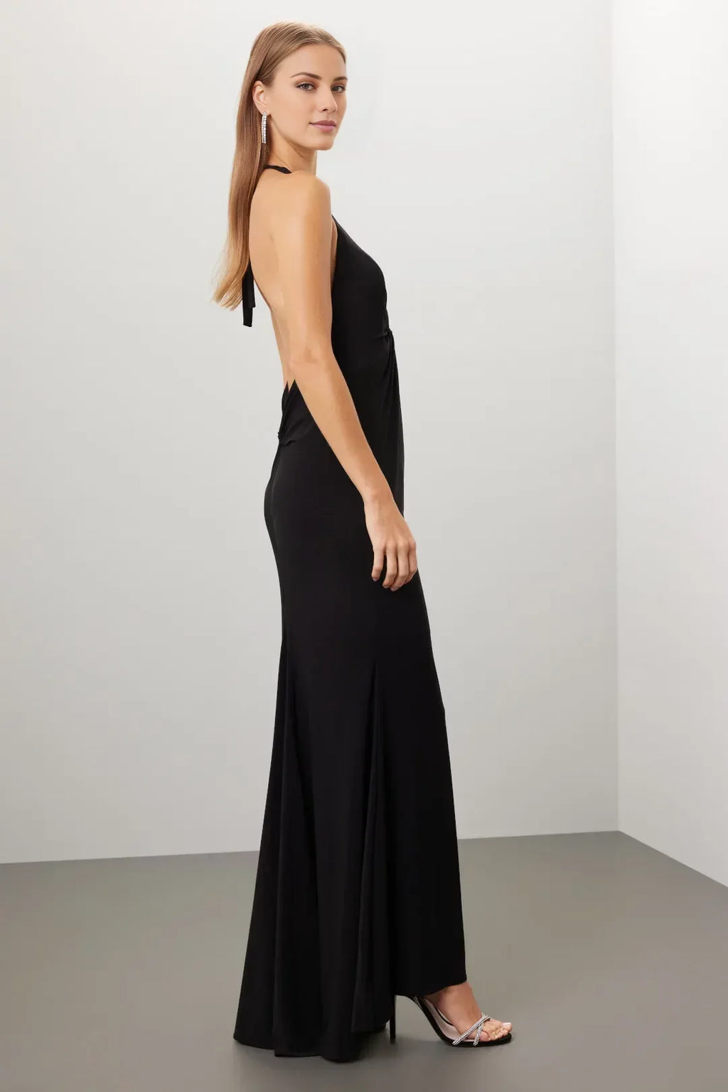 A-Line Halter Sleeveless Floor-Length Evening Dress - Chloe Dress