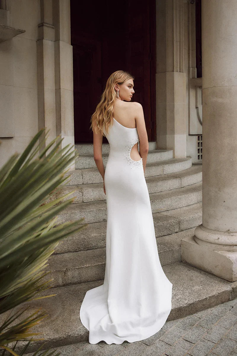 One‑Shoulder Mermaid Wedding Dress Beaded Side Cutout