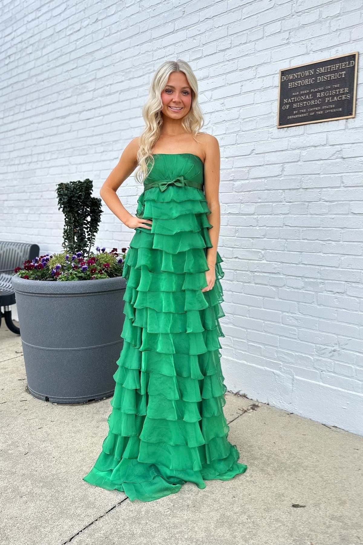 A-Line Strapless Sleeveless Floor-Length Evening Dress - Chloe Dress