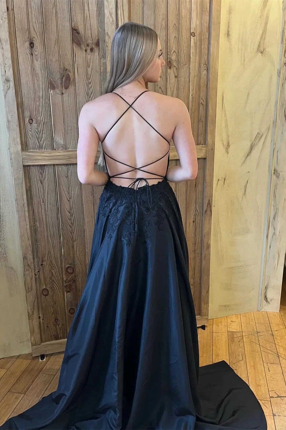 Black Lace Corset A‑Line High Slit Criss‑Cross Lace‑Up Back Prom Dresses