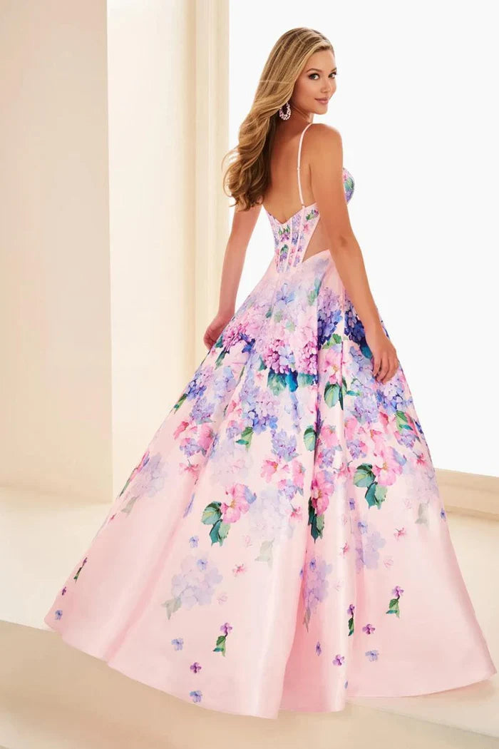 Ball Gown Sweetheart Lace Floor-Length Prom Gown - Chloe Dress