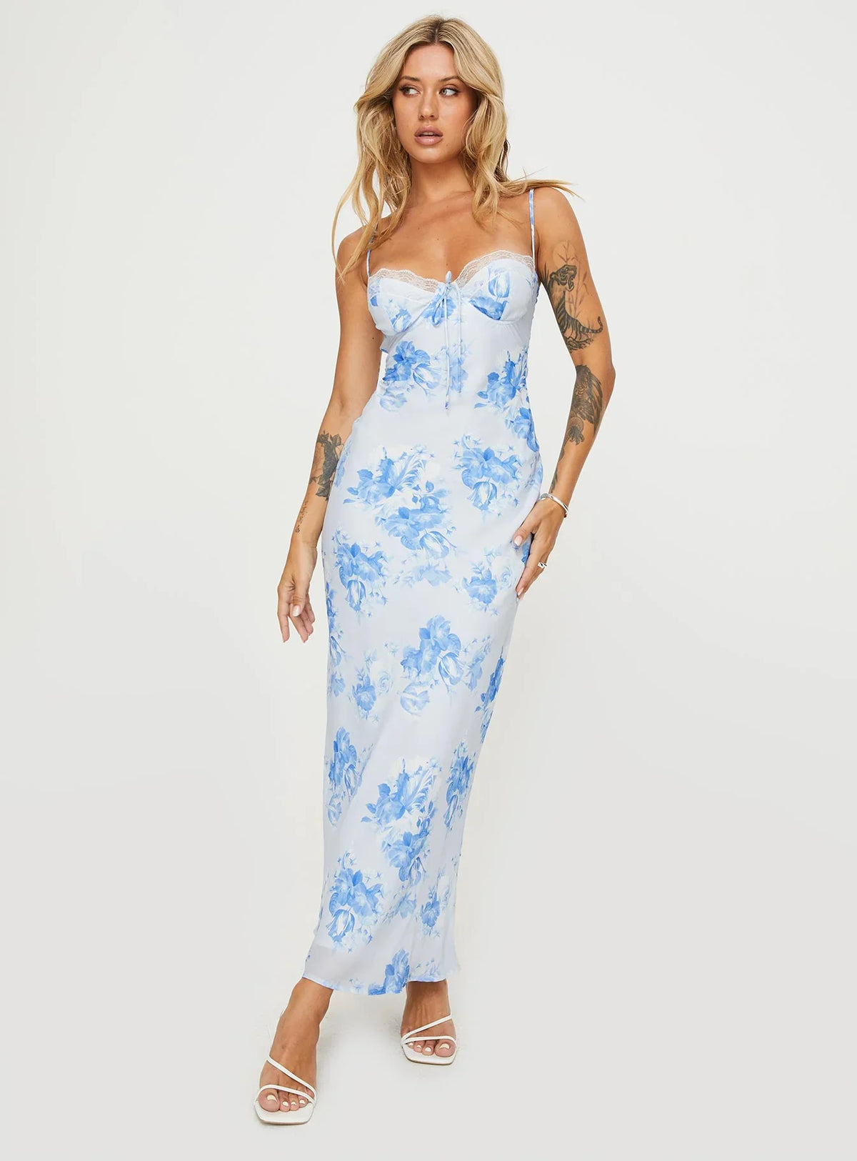 Sweetheart Lace Midi Prom Dress - Chloe Dress