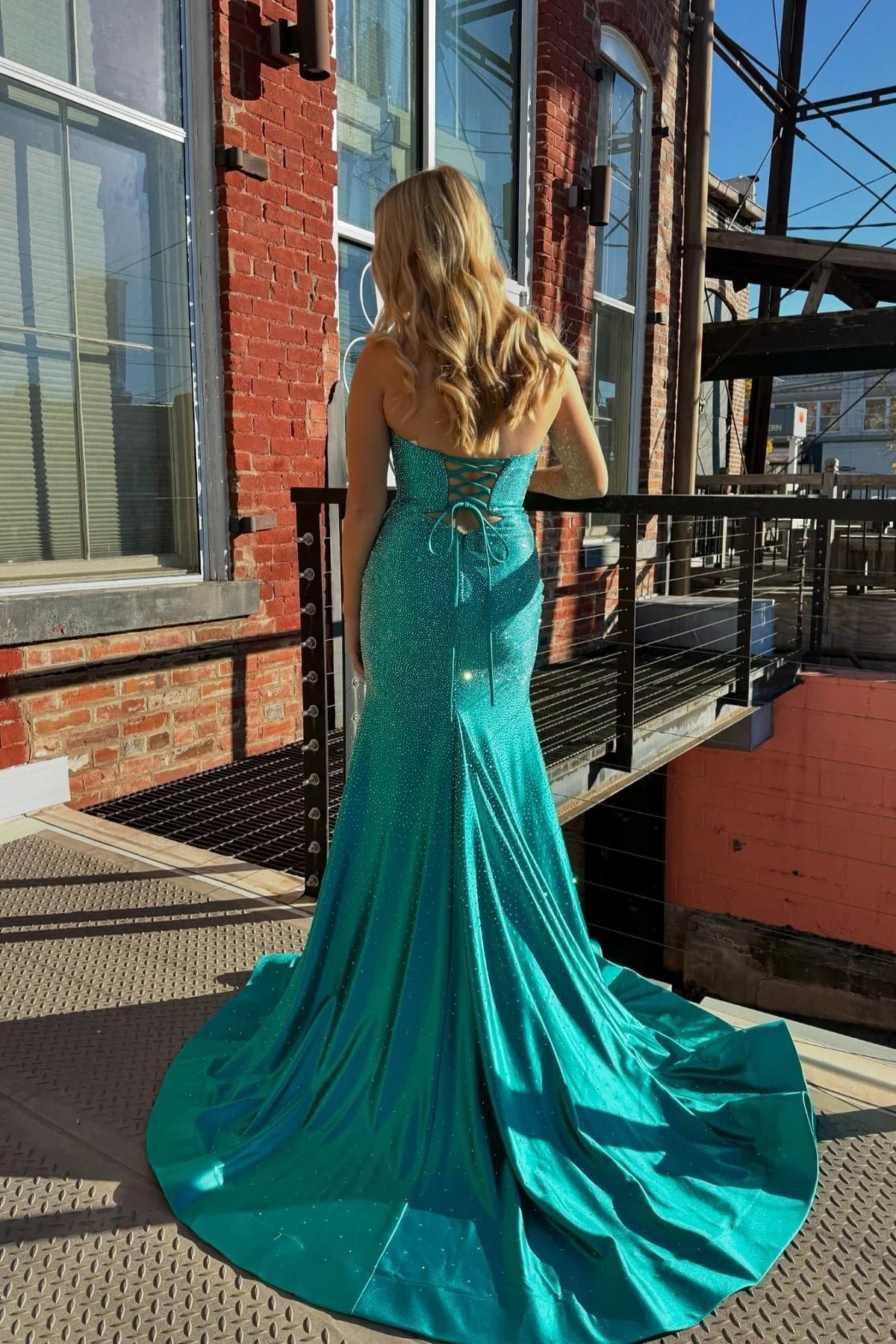Mermaid Sweetheart Lace Sleeveless Lace-Up Back High Slit Floor-Length Evening Dress - Chloe Dress
