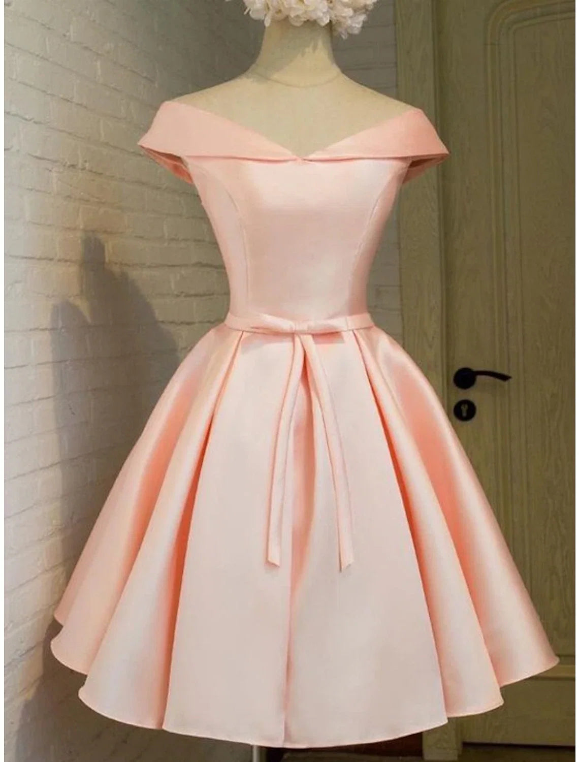 Pink A-Line Off-Shoulder Satin Sleeveless Mini Homecoming Dress - Chloe Dress