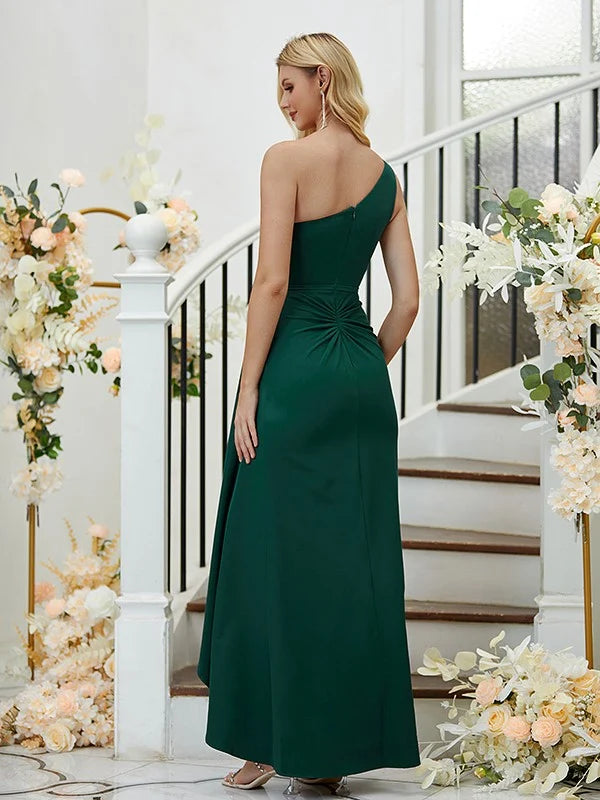 Dark Green One‑Shoulder Ruched Slit Long Bridesmaid Dresses