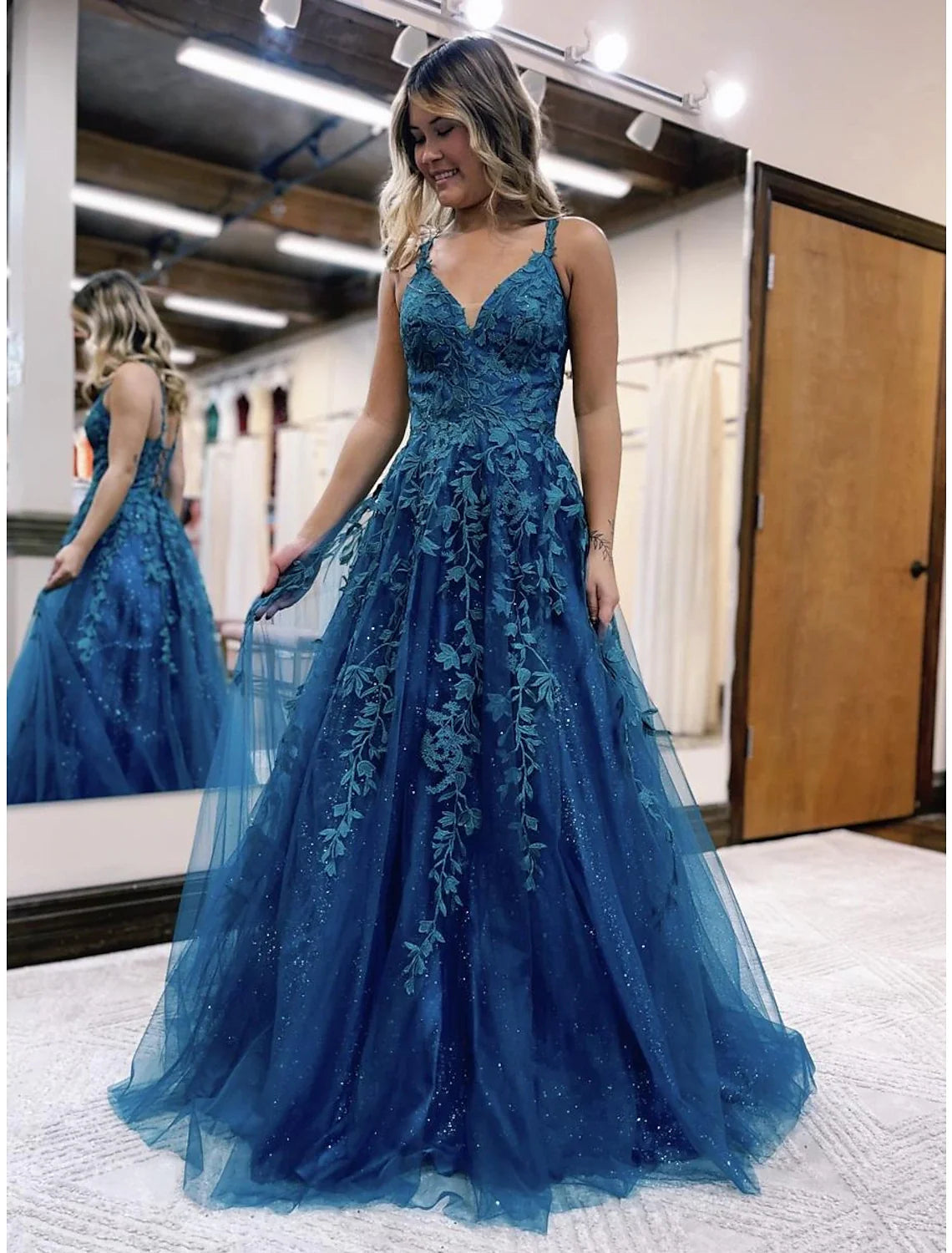 A-Line V-Neck Tulle Sleeveless Backless Applique Floor-Length Prom Gown - Chloe Dress