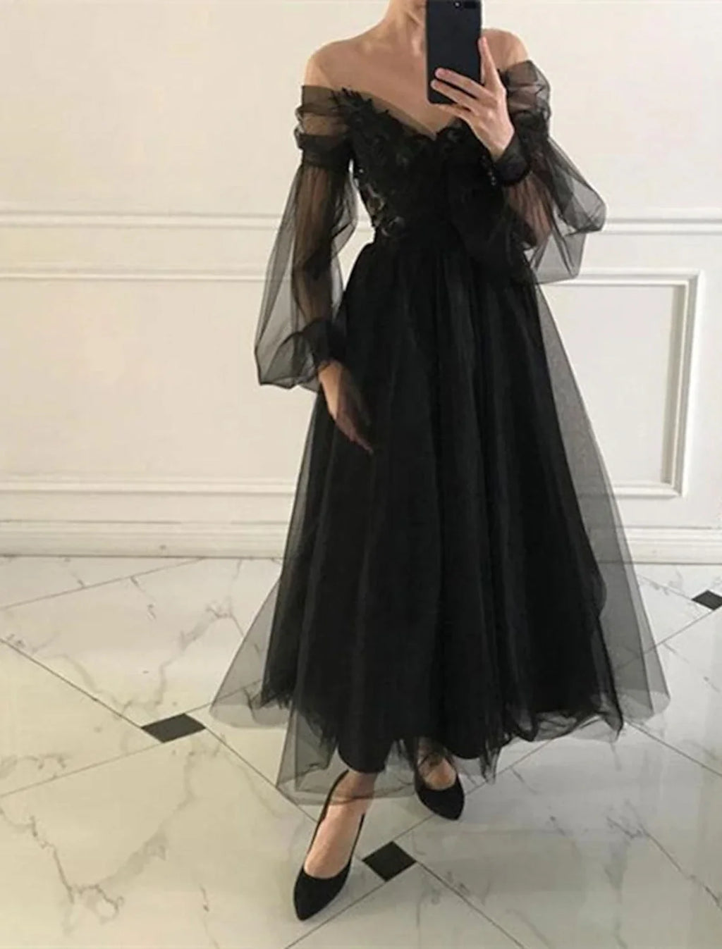 Black A-Line V-Neck Tulle Long Sleeve Applique Ankle-Length Prom Dress - Chloe Dress