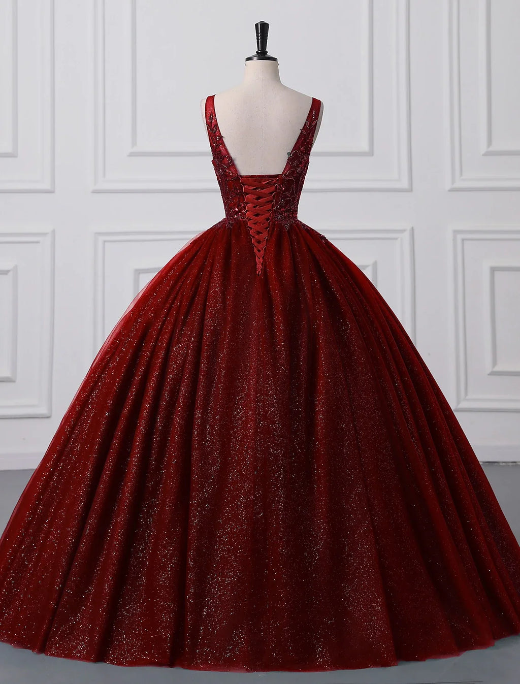 Ball Gown V-Neck Tulle Sleeveless Applique Floor-Length Prom Gown - Chloe Dress