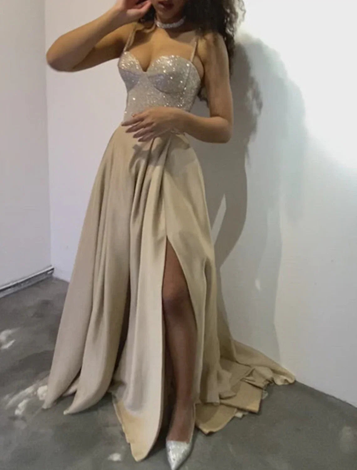 A-Line Spaghetti Strap Tulle Sleeveless Train Prom Dress - Chloe Dress