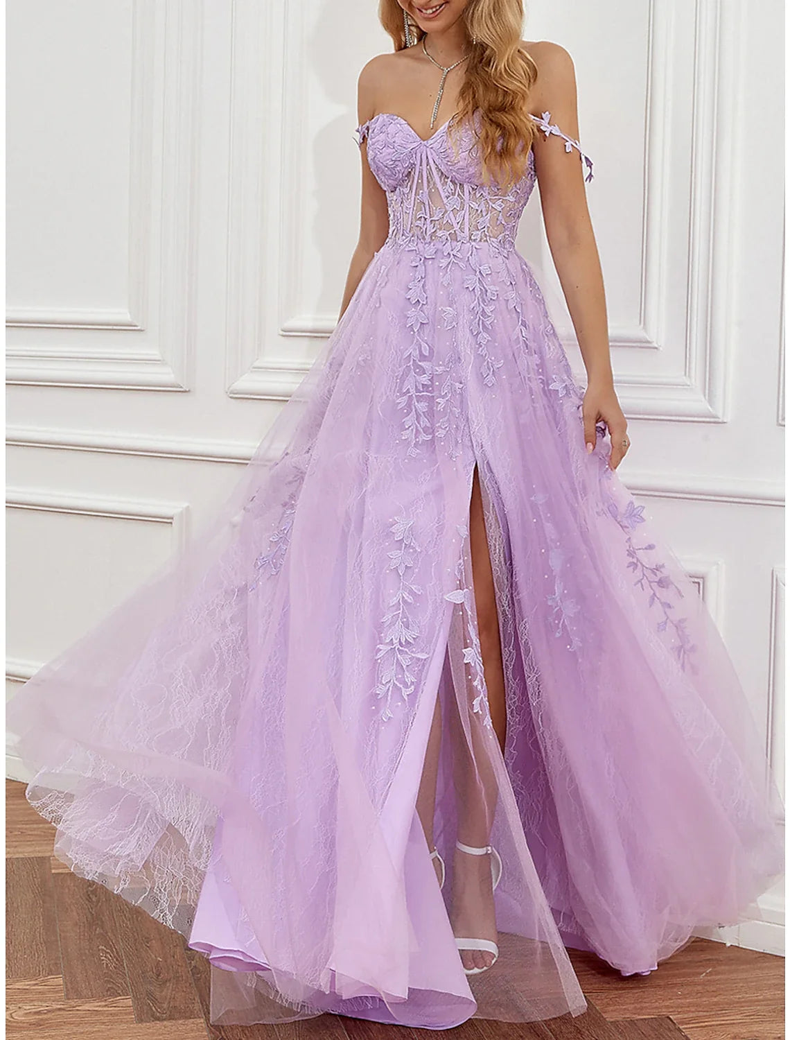 A-Line Sweetheart Tulle Sleeveless Backless High Slit Prom Dress - Chloe Dress