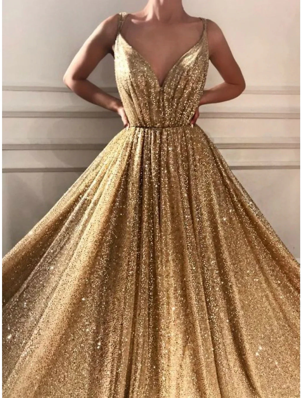 Green A-Line Spaghetti Strap Sequin Sleeveless Pleated Prom Dress - Chloe Dress