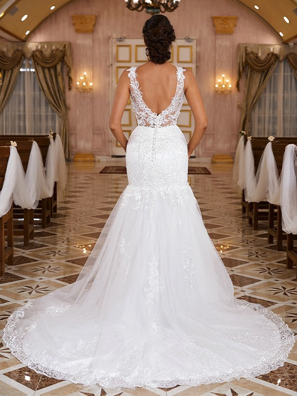 Mermaid V-Neck Lace Sleeveless Train Wedding Dress - Chloe Dress
