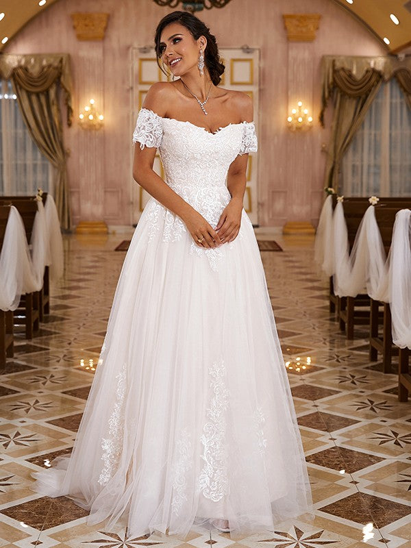 A-Line Lace Short Sleeve Train Mini Wedding Dress - Chloe Dress
