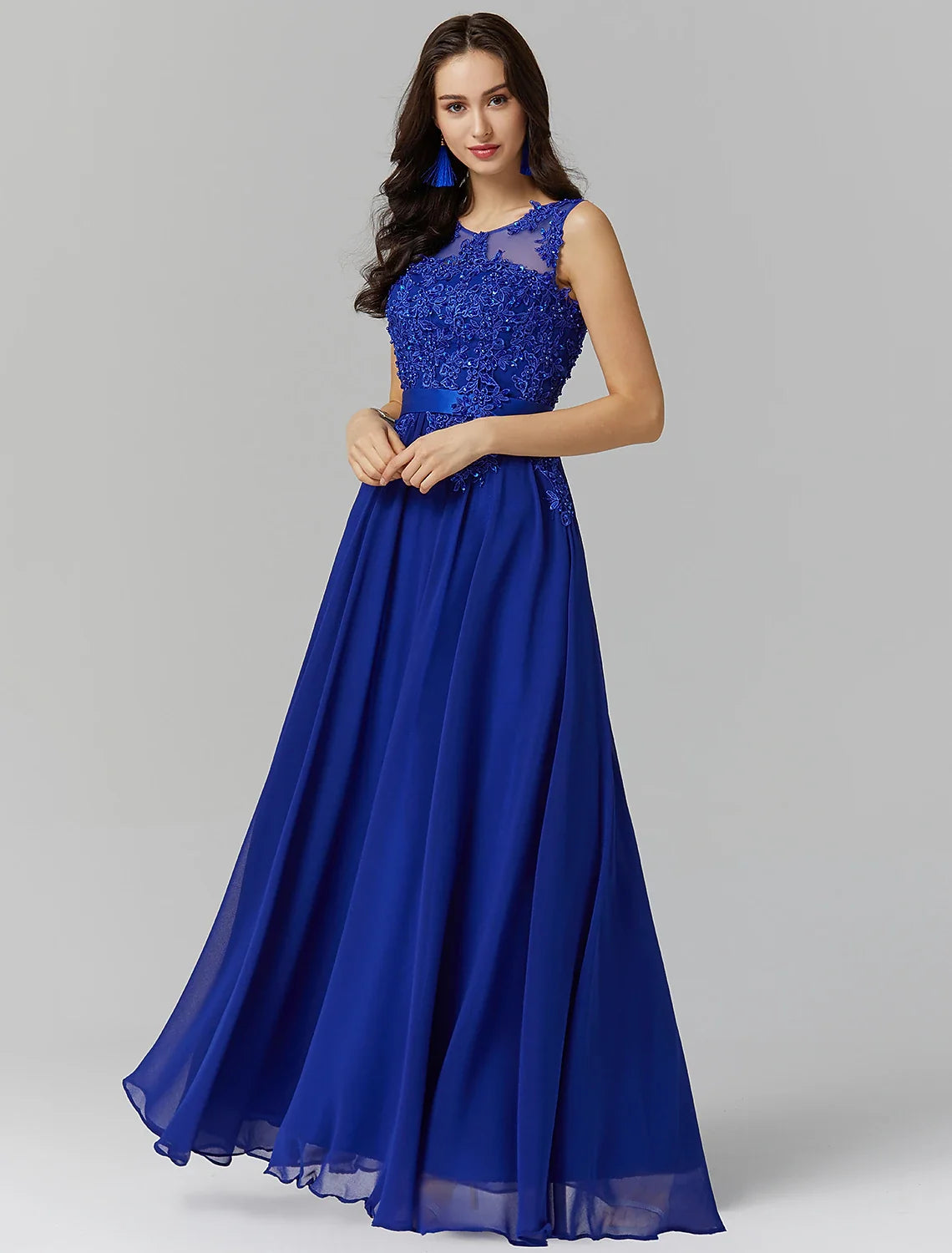 A-Line Chiffon Sleeveless Applique Floor-Length Wedding Dress - Chloe Dress