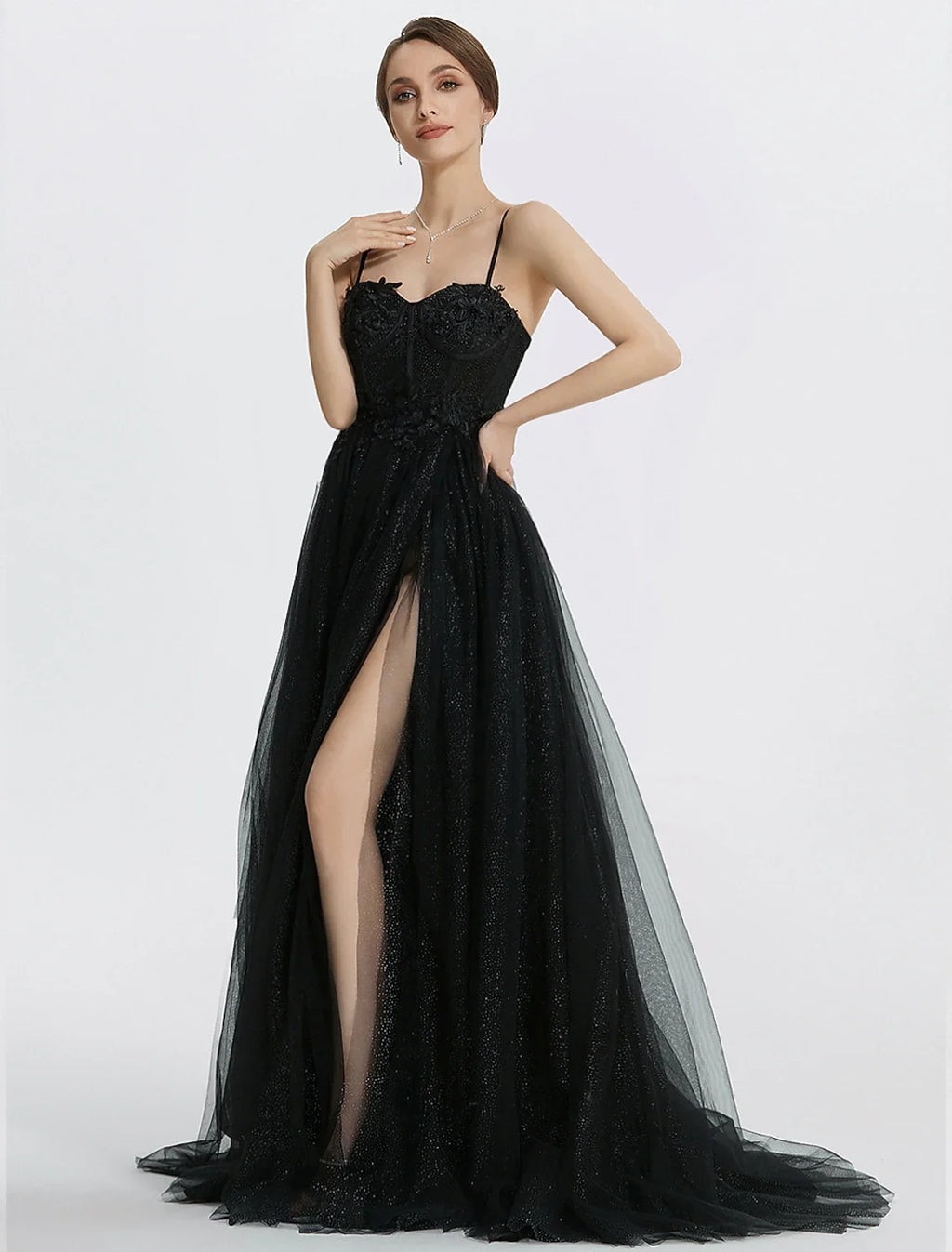 A-Line Sweetheart Tulle Sleeveless Applique Floor-Length Prom Dress - Chloe Dress