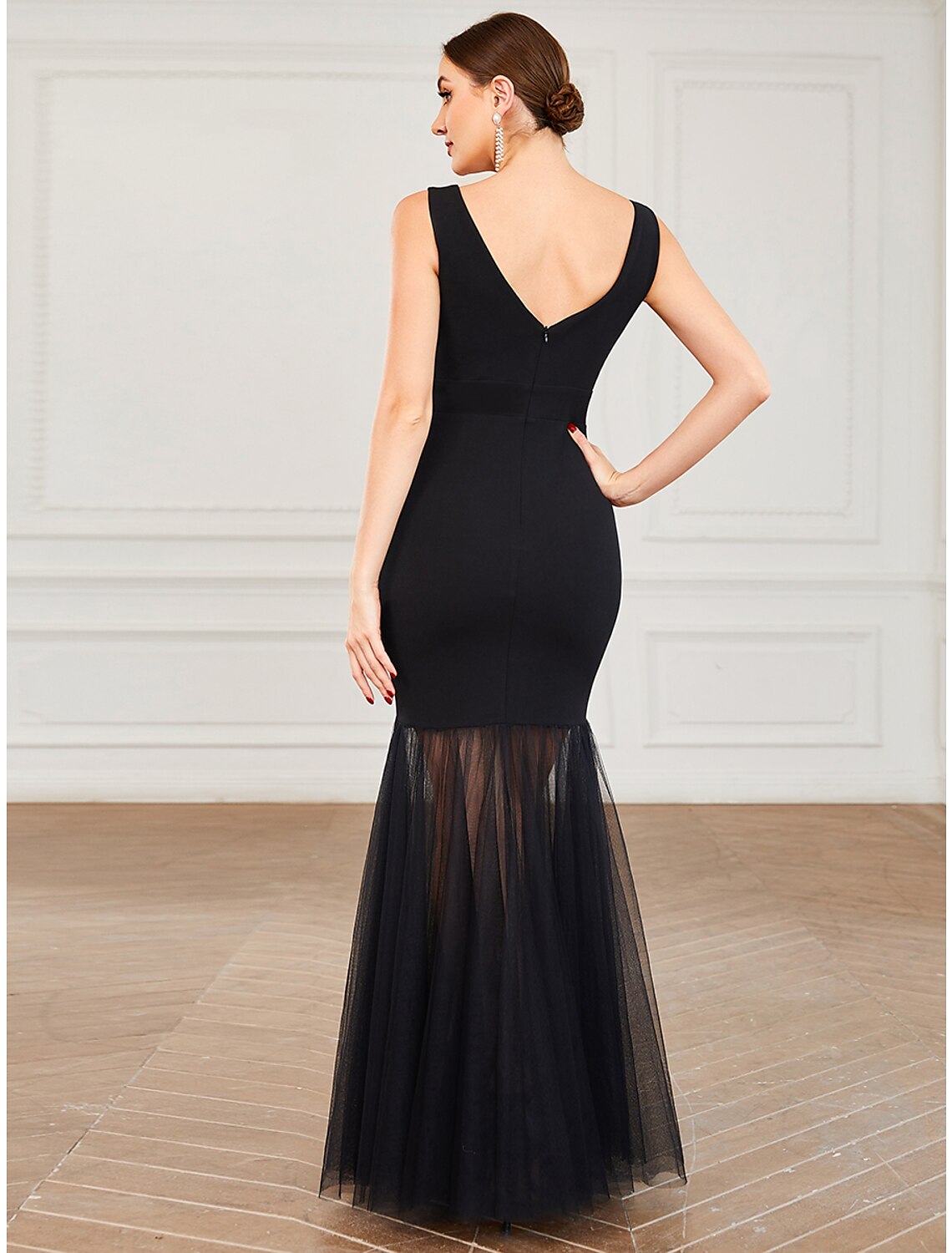 Mermaid V-Neck Tulle Sleeveless Floor-Length Evening Gown - Chloe Dress