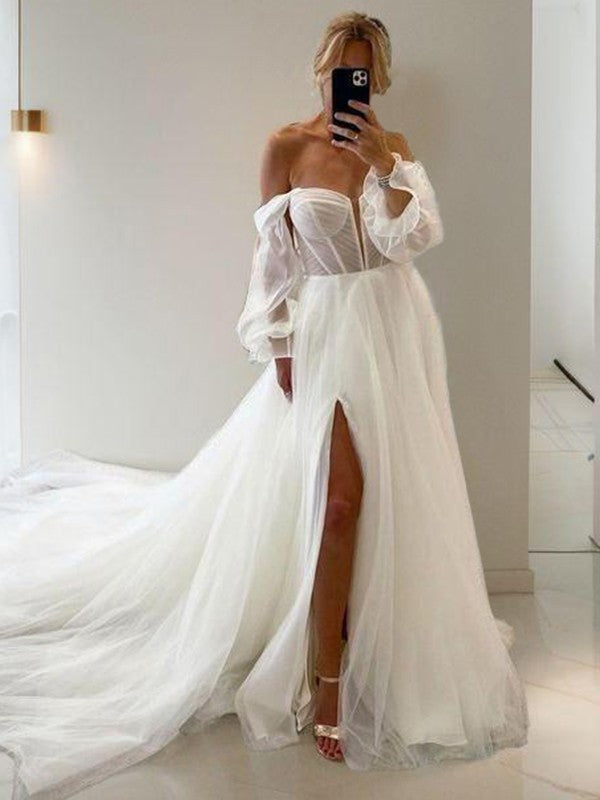 Sweetheart Tulle Long Sleeve Lace-Up Back Wedding Dress - Chloe Dress